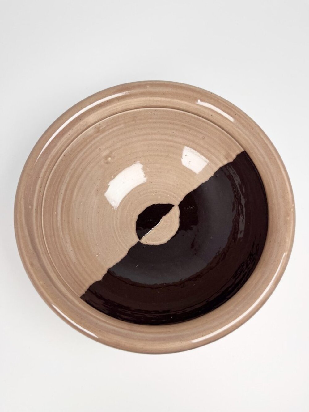 Hand thrown ceramic bowl / Michael Simon inspired studio pottery - Picture 3 of 9